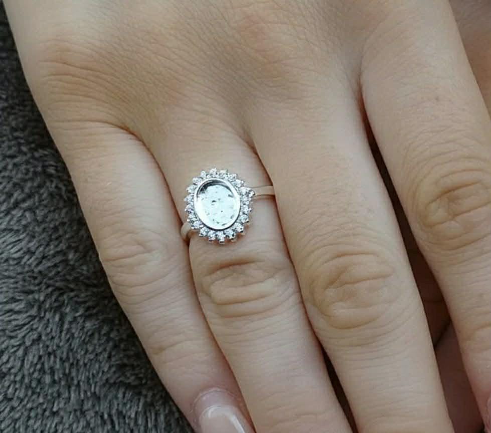 Oval Halo Memorial Ring Sterling Silver Keepsake for Ashes, Hair, Flowers (DIY Resin)