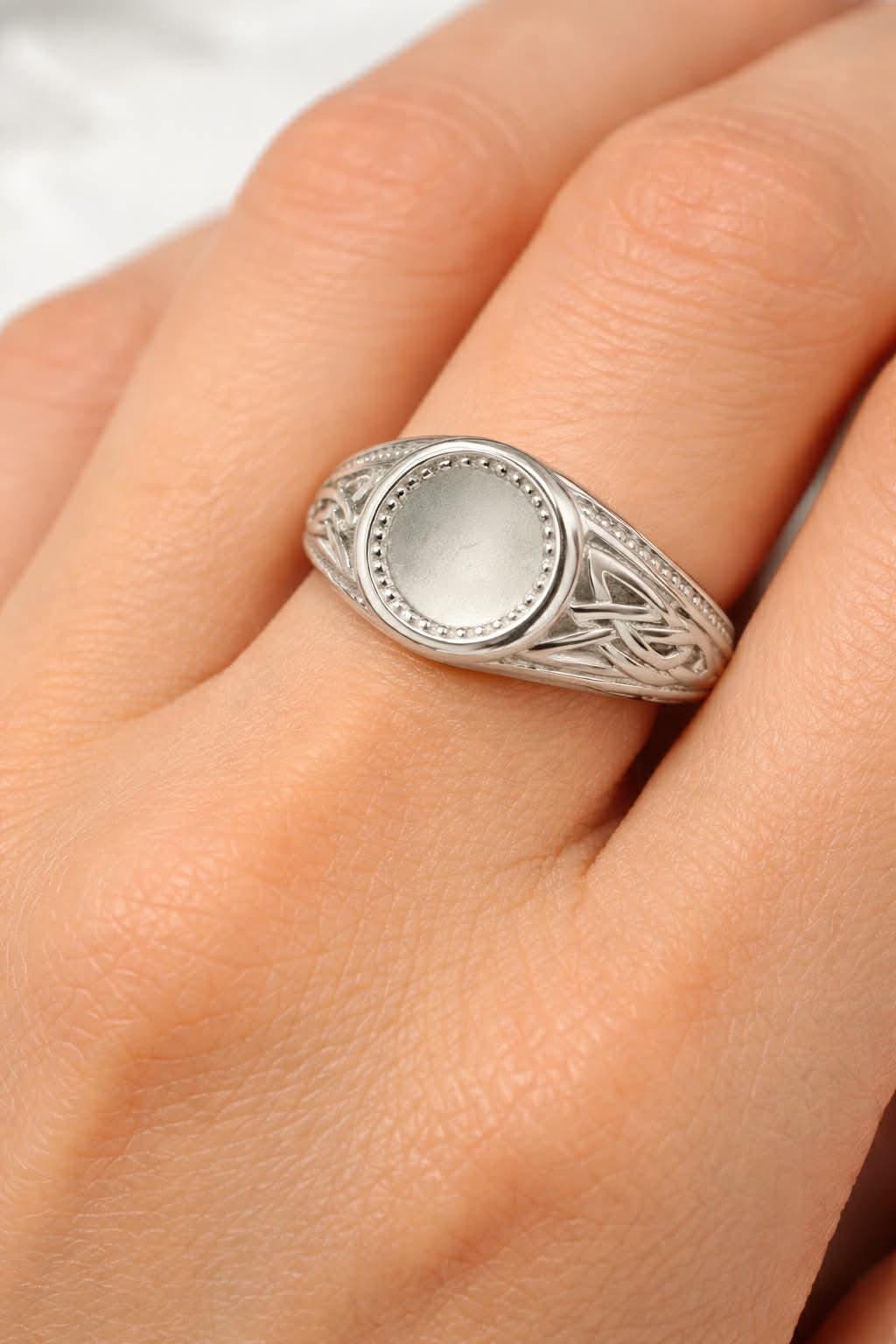 Sterling silver Celtic knot memorial ring for ashes with free inclusion kit